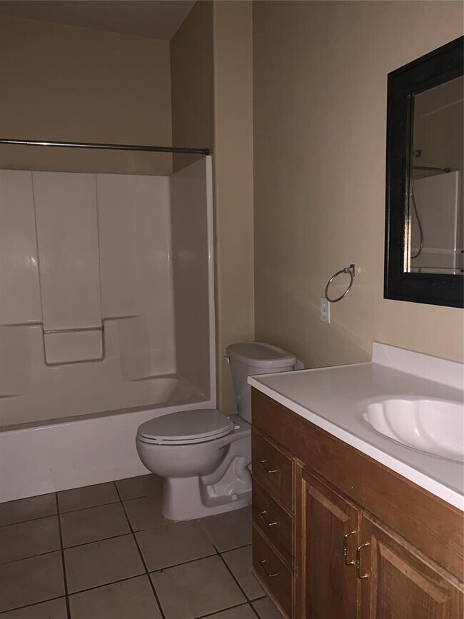 Photo - 137 N Kanaio Dr