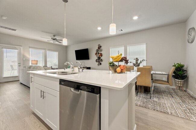 Photo - 15427 Dapple Blf Ln