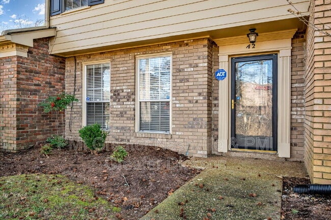 Photo - 8207 Sawyer Brown Rd Unit Apt A2