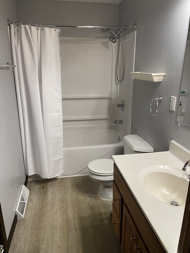 Photo - 3301 Larry Dr