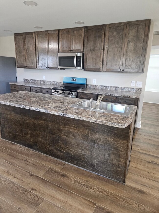 Photo - 20574 Johnson Rd