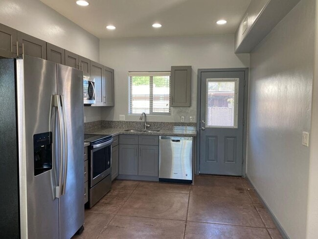 Photo - Beautiful Single family home on Flower Unit 3404