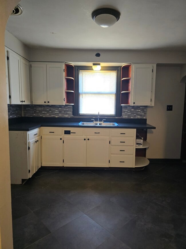 Photo - 13 Somerville Ave