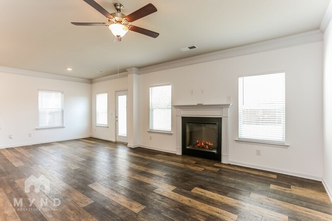 Photo - 1582 Ribbon Mill Ln