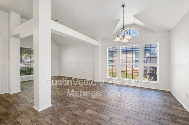 Photo - 119 Tanner Cir