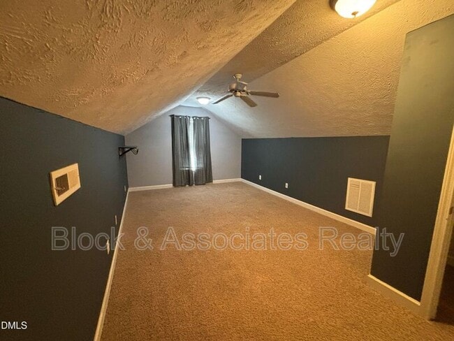 Photo - 2228 Stornoway Ct