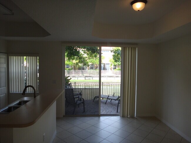 Photo - 4929 N Harbor Isles Dr