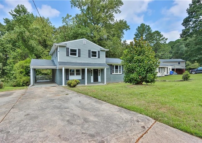 Building Photo - 4 Bed 3 Bath in Atlanta! Rental