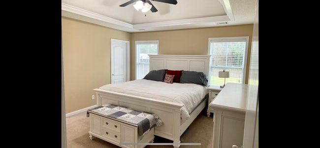 209 Courthouse Ln