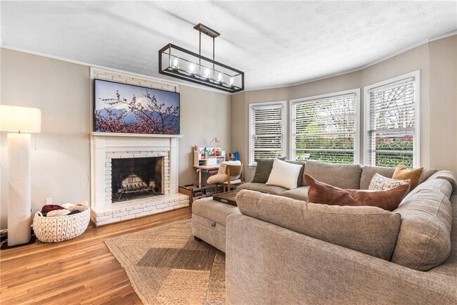 Photo - 5334 Harris Cir