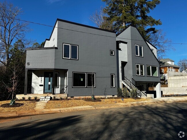 Building Photo - Brand New 3 Bedroom Duplex in Dilworth! Rental