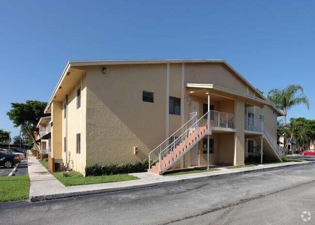 Building Photo - 6043 10th Ave N Unit 130 Rental