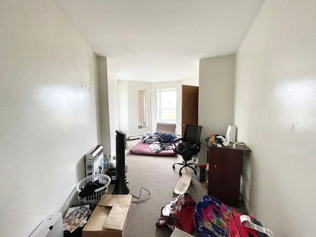 96 Hammond St Unit 4