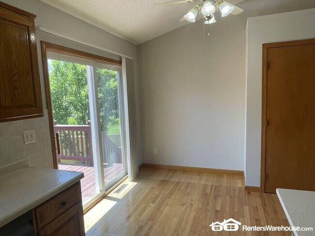 Photo - 1446 50th St NW