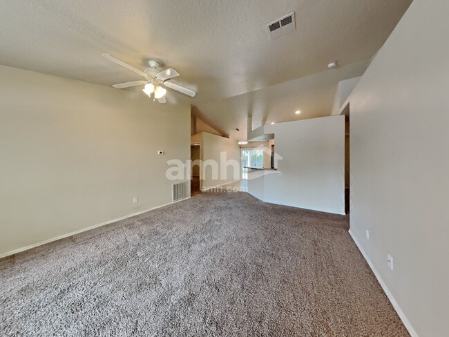 Photo - 3720 Bismark Ave