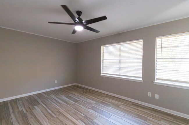 Photo - Remodeled 3 bedroom/ 2 bathroom