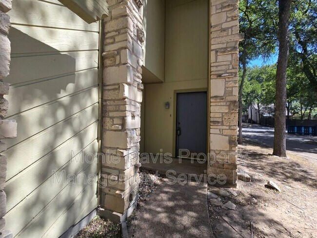 Photo - 1713 Cinnamon Path Unidad A