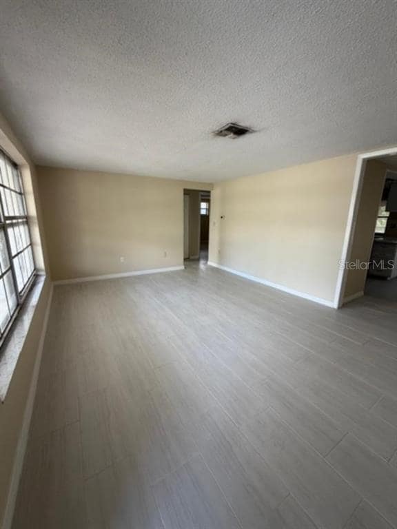 Photo - 7818 Foxwood Dr