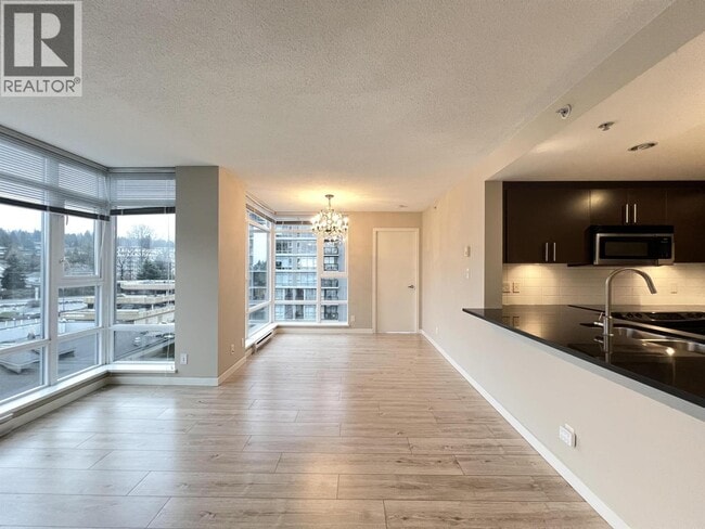 Photo - 555 Delestre Ave Unité 906