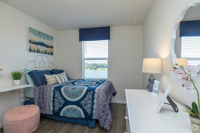 Pearson A - staged - 1,463SF - Bedroom