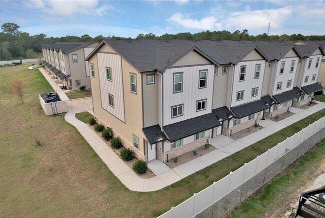 Photo - 12603 Telge Rd