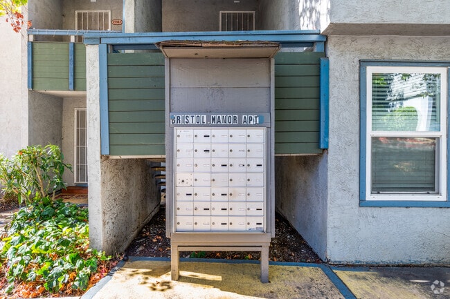 Mail Box