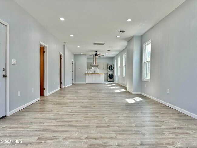 Photo - 37 High St Unit 2