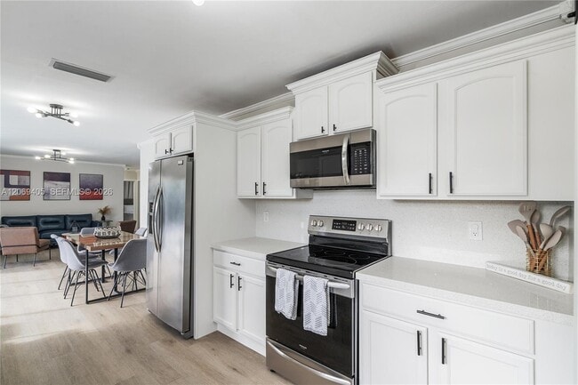 Photo - 4535 SW 89th Pl