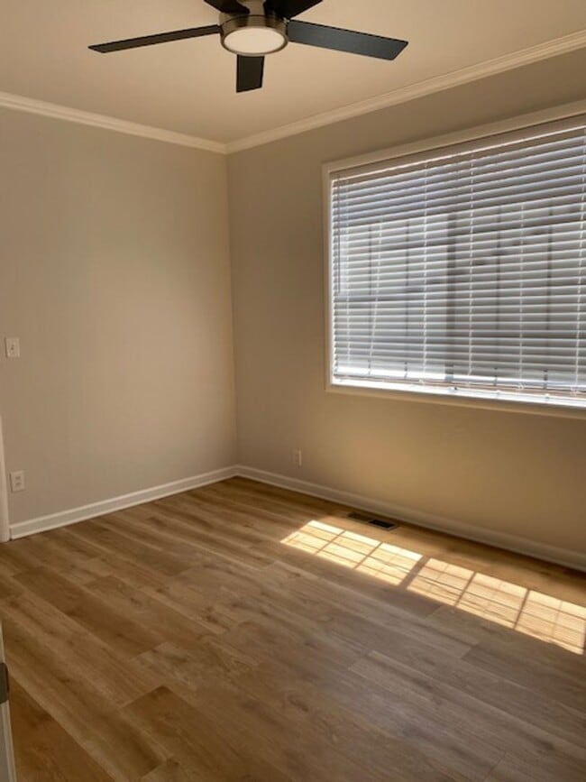 Photo - Spacious updated home with 3 downstairs be...