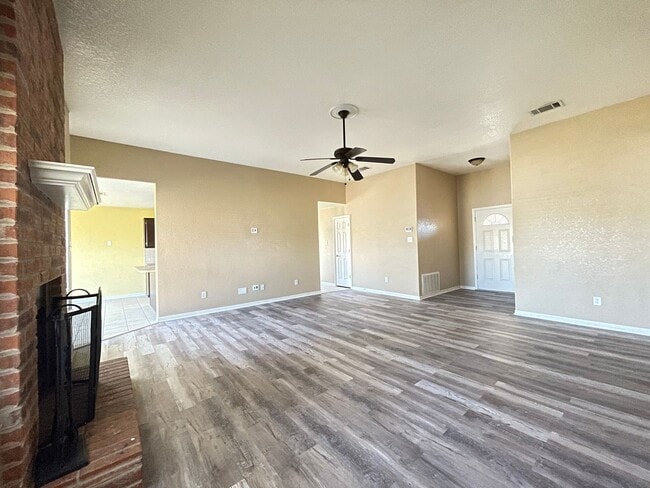 Photo - 5411 White Rock Dr