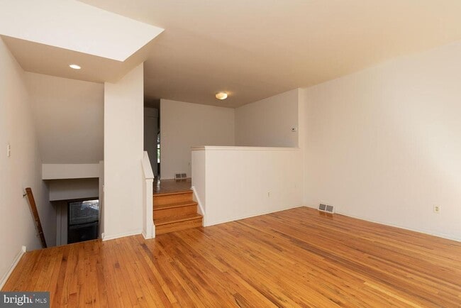 215 N 23rd St