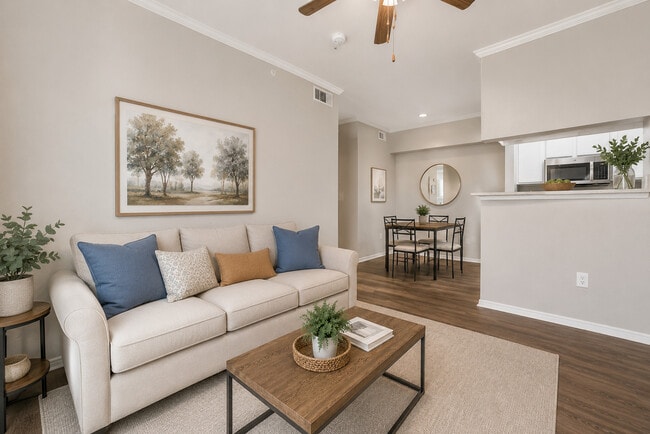 A1_615sf - Living Room