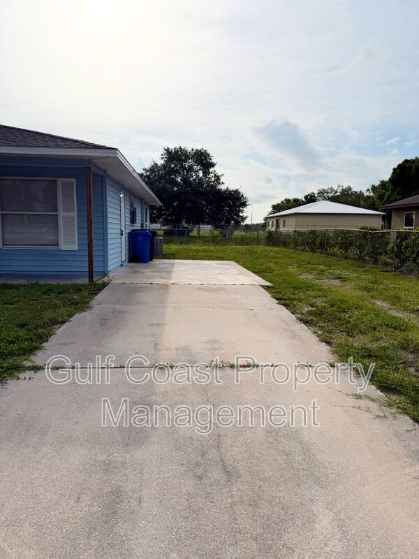 Photo - 1801 S Palmdale Ct