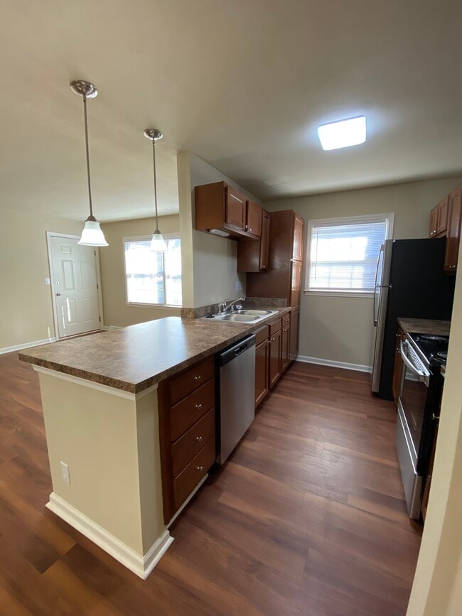 Photo - Romany Road Apartments