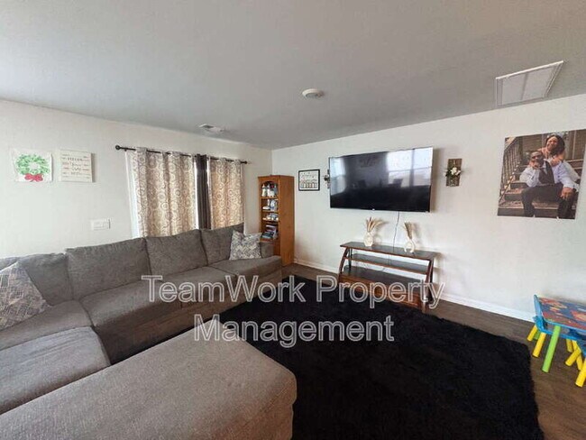 Photo - 107 Orchid Bloom Cir