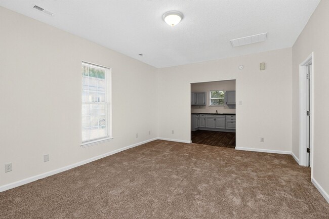 Photo - Cozy Three Bedroom Home!