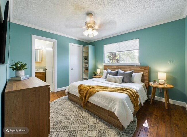 Photo - 803 W 28th St Unit 206