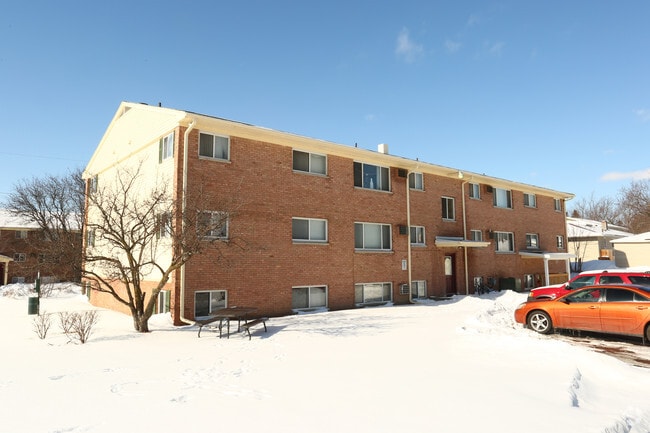 Grandview Manor Apartments