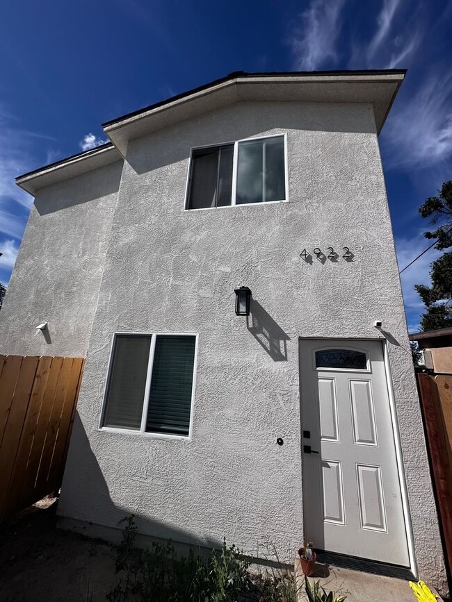 Building Photo - 4920 63rd St Unit 4922