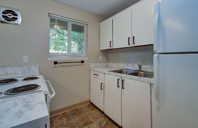 Photo - Elias / Boyd 701-03 Unit 703