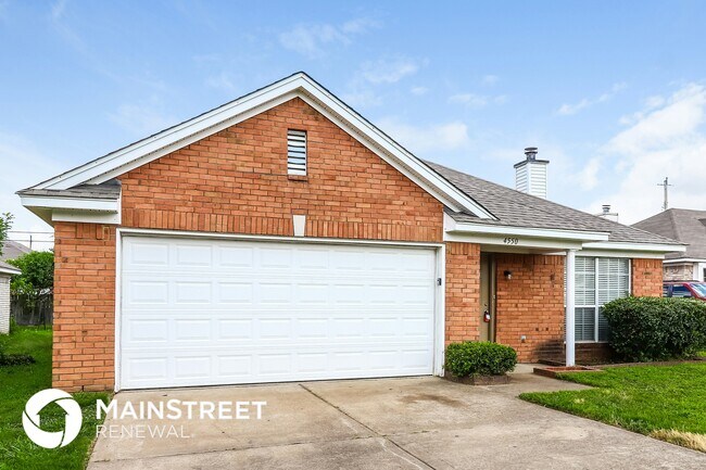 Photo - 4550 Cedargreen Cove