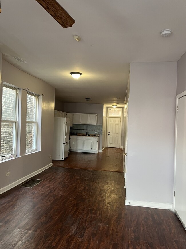 Photo - 3057 W Flournoy St Unit 2