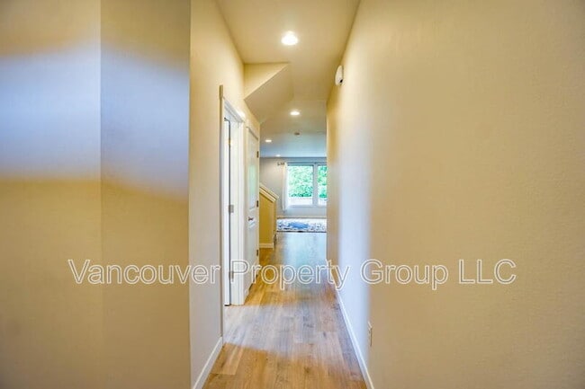 Photo - 2904 NE 161st Ct