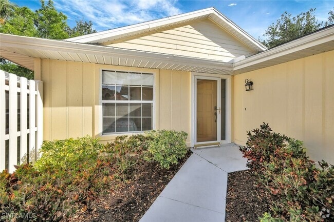 Building Photo - 14899 Crescent Cove Dr Rental