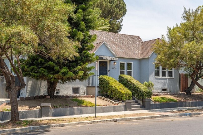 Photo - 4978 N Maywood Ave