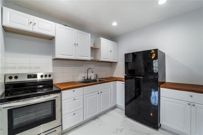 Photo - 22300 SW 117th Ave Unit 4