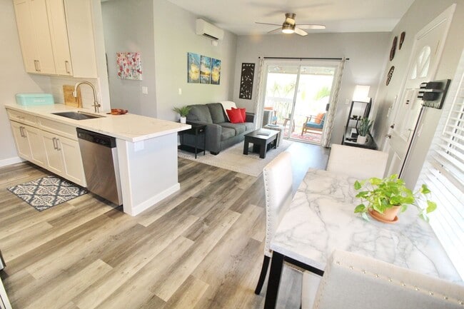 Photo - Newly Renovated from Floor to Ceiling and ... Unit 8-201