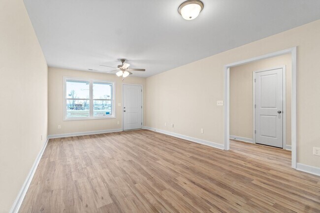 9530 Russellville Rd Unit D