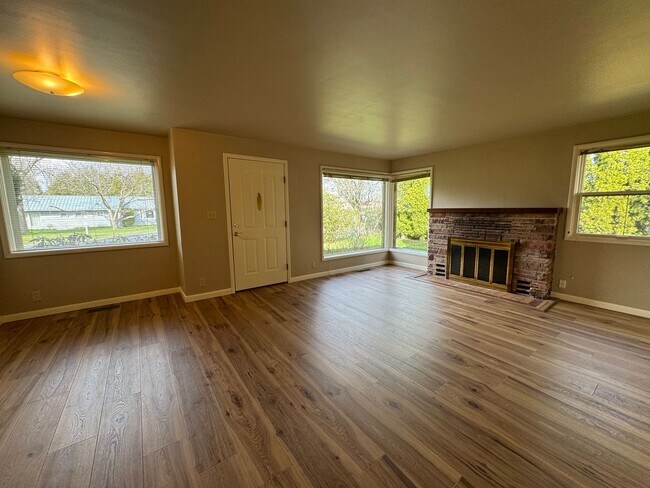 Photo - 3 Bed 1.75 Bath Home with Garage and Large...