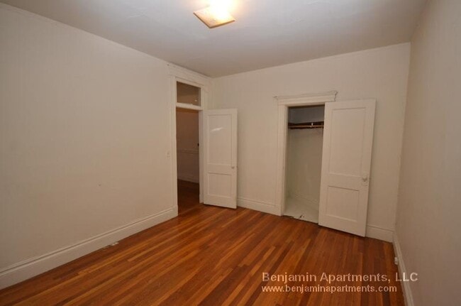 Photo - 1350 Comm.Ave. Unit 8 Unidad 8